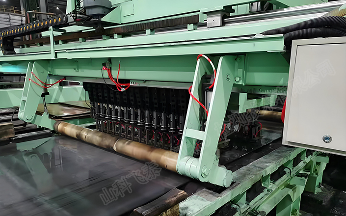 Offline ultrasonic automated flaw detection equipment for steel plates