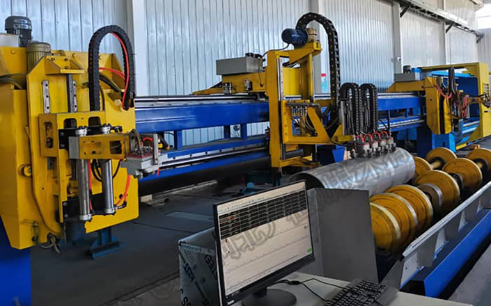 Seamless pipe offline ultrasonic automatic flaw detection equipment